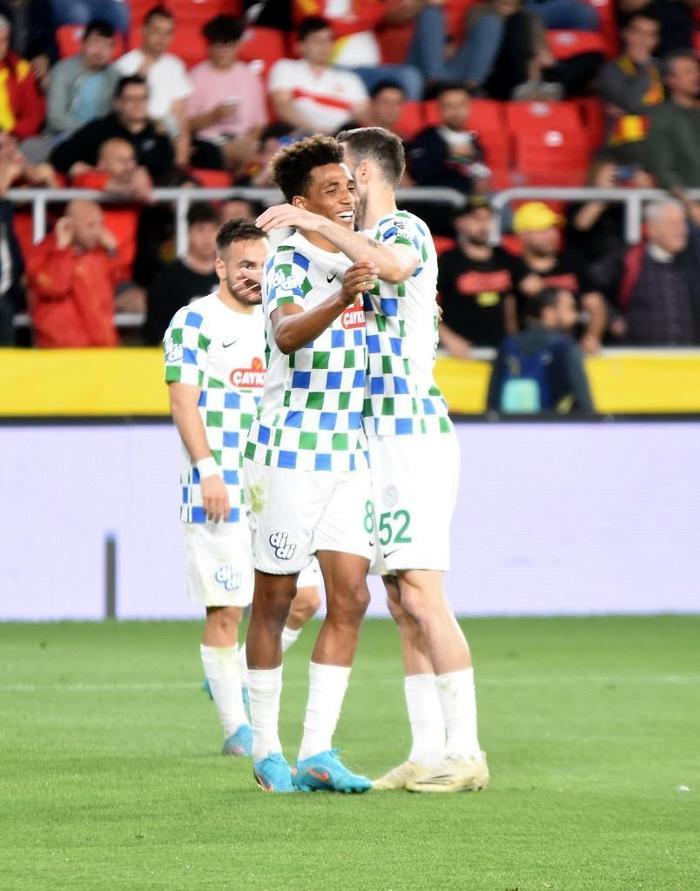 Gedson Fernandesin performansı Valerien Ismaeli hayran bıraktı