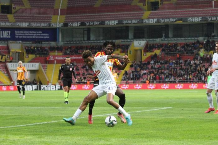 Gedson Fernandesin performansı Valerien Ismaeli hayran bıraktı
