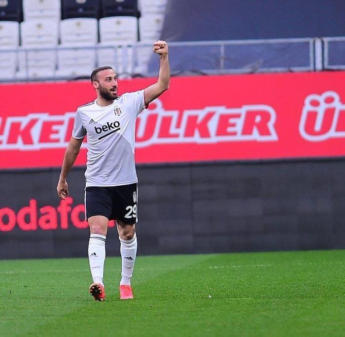 Son dakika Beşiktaş transfer haberi Flaş Cenk Tosun gelişmesi
