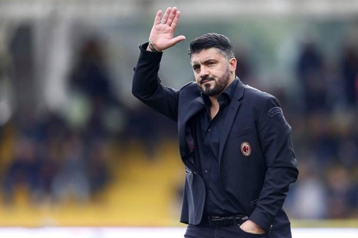 Burak Elmastan son dakika teknik direktör hamlesi