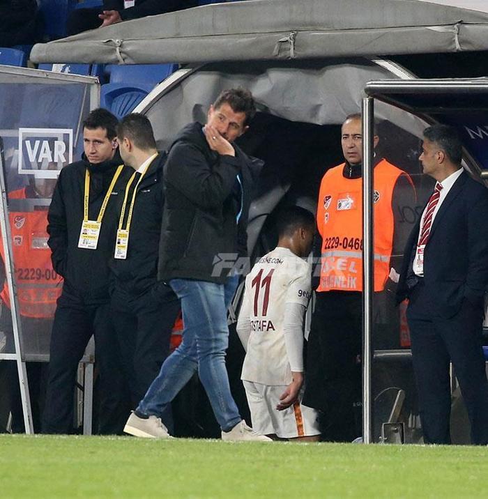 Galatasarayda Mostafa Mohamedden şok tepki