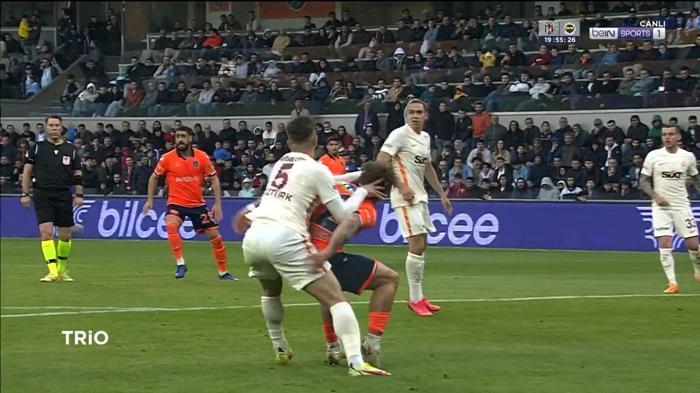 Başakşehir-Galatasaray maçını Deniz Çoban yorumladı: Önemli bir hatası yok