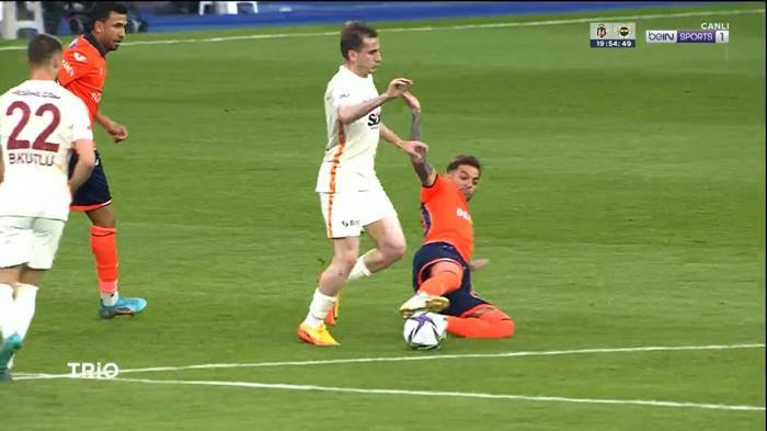 Başakşehir-Galatasaray maçını Deniz Çoban yorumladı: Önemli bir hatası yok