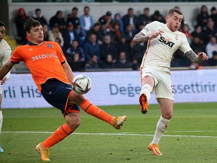 Başakşehir - Galatasaray maçını Fanatik yazarları değerlendirdi