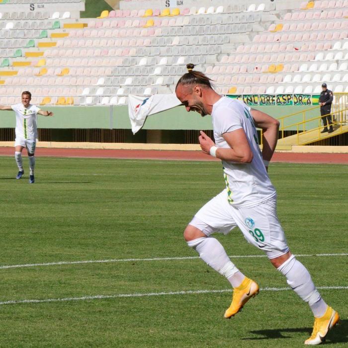 Şampiyon yapanlar, ligde tutanlar... TFF 2. Ligi kasıp kavuran o isimler (2021-2022 sezonu)