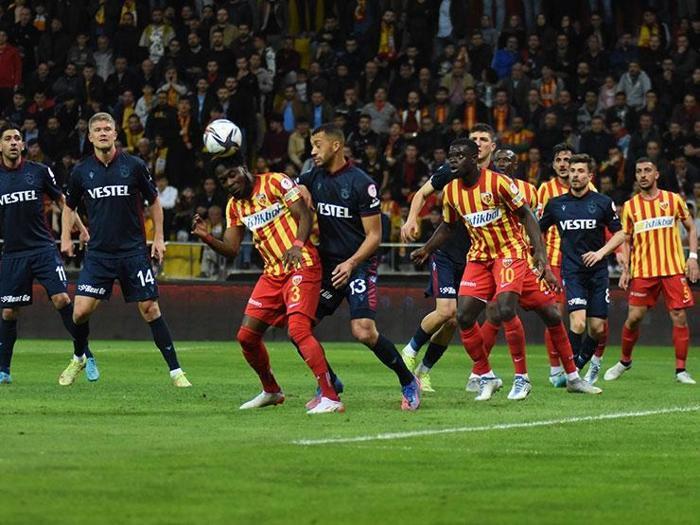 Kayserispor - Trabzonspor Ziraat Türkiye Kupası yarı final maçını Fanatik yazarları değerlendirdi