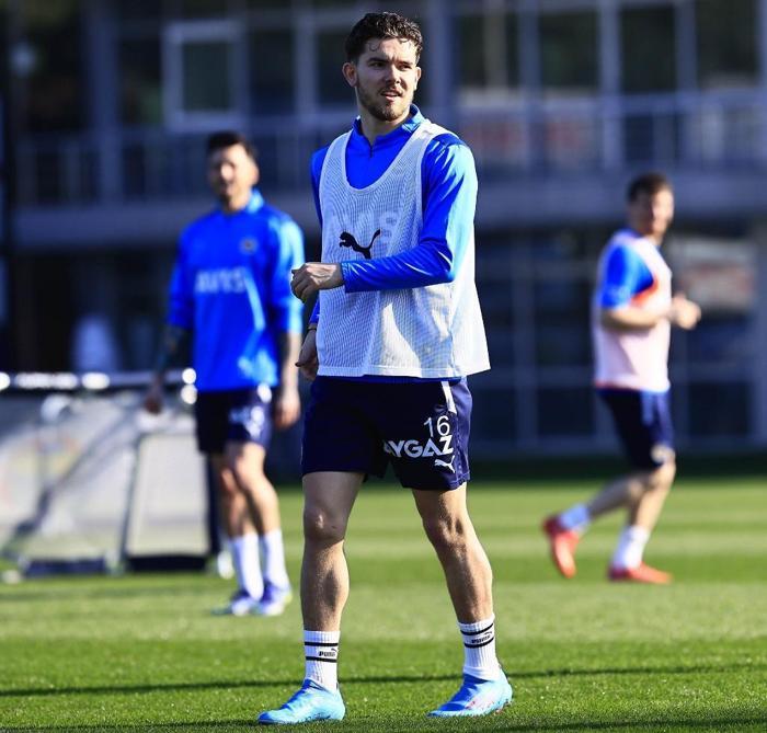 Son dakika Fenerbahçe transfer haberi Ferdi Kadıoğlu ve Mert Hakan Yandaşa talip var