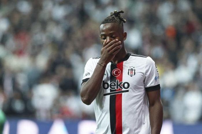Flaş Beşiktaşta gidecekler belli oldu
