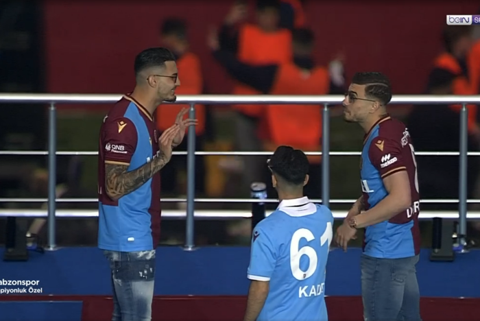 İşte Trabzonsporun şampiyonluk forması Uğurcan Çakır ve Dorukhan Toközden muhteşem performans