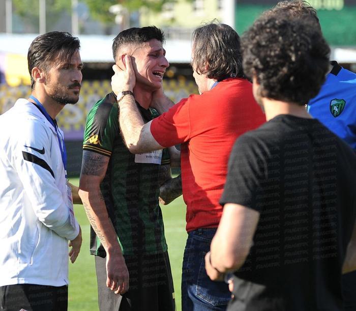 Kocaelispor taraftarından takım otobüsüne taşlı saldırı Büyük tepki...