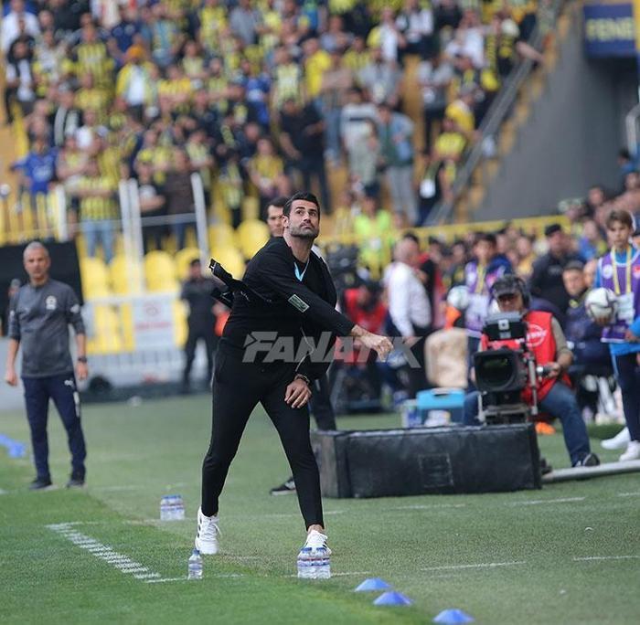 Fenerbahçe - Karagümrük maçından kareler Volkan Demirel fırtınası