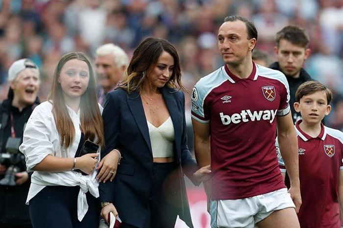 West Ham Unitedın kaptanı Mark Nobleın duygusal vedası