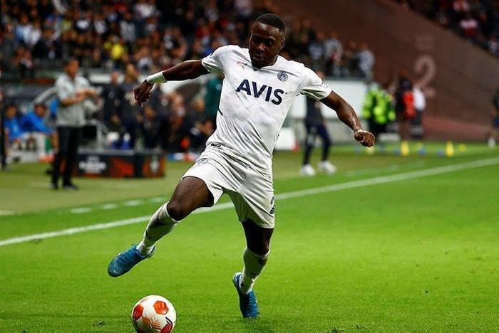 Son dakika Fenerbahçe haberi Sarı lacivertlilerin başına talih kuşu kondu Osayi Samuele Premier Ligden 4 talip