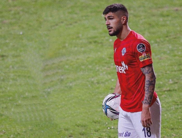 Fenerbahçede son dakika transfer gelişmeleri 3 futbolcu...