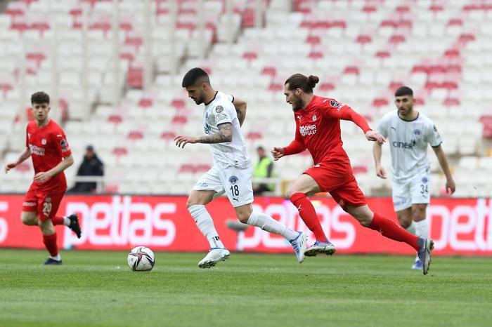 Son dakika Trabzonspor, Eren Elmalı için Kasımpaşa ile görüştü