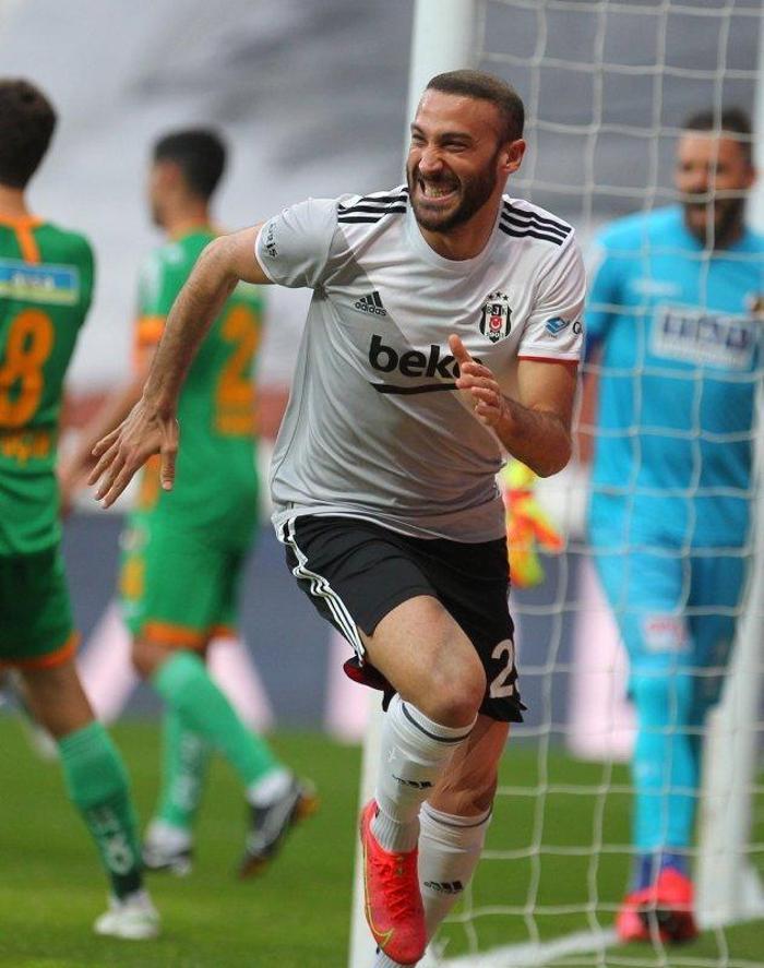 Son dakika Beşiktaşın Cenk Tosun transferinde mutlu son