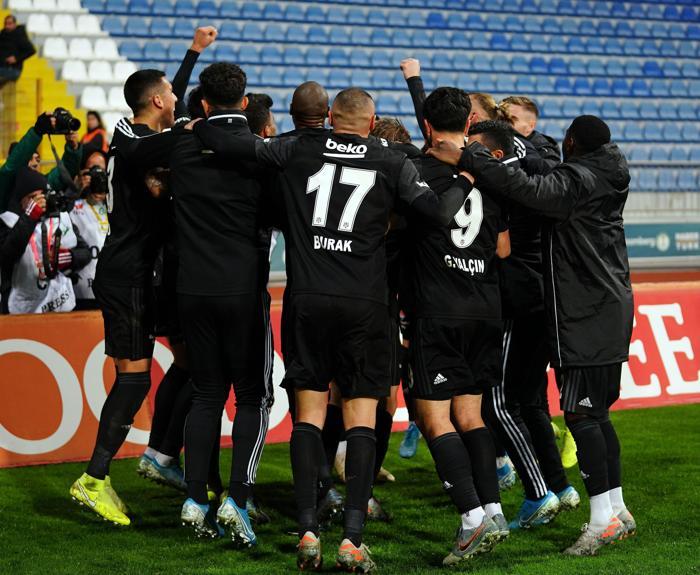 Beşiktaşlı futbolculardan büyük sevinç
