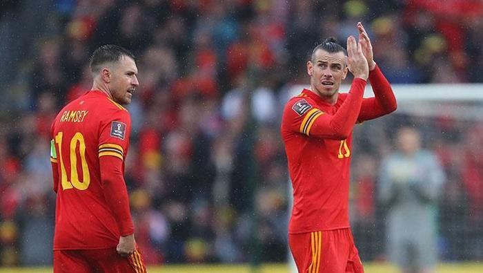 Gallerin büyük başarısında Gareth Bale damgası Halk kahramanı oldu