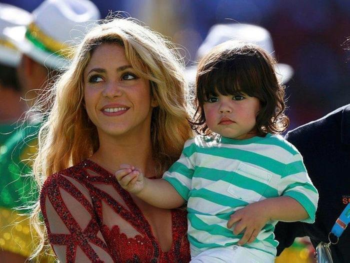Shakira ve Gerard Piquenin paylaşacakları ortak servetleri dudak uçuklattı