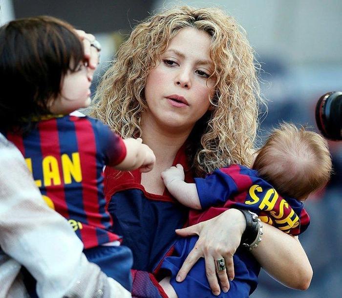 Shakira ve Gerard Piquenin paylaşacakları ortak servetleri dudak uçuklattı
