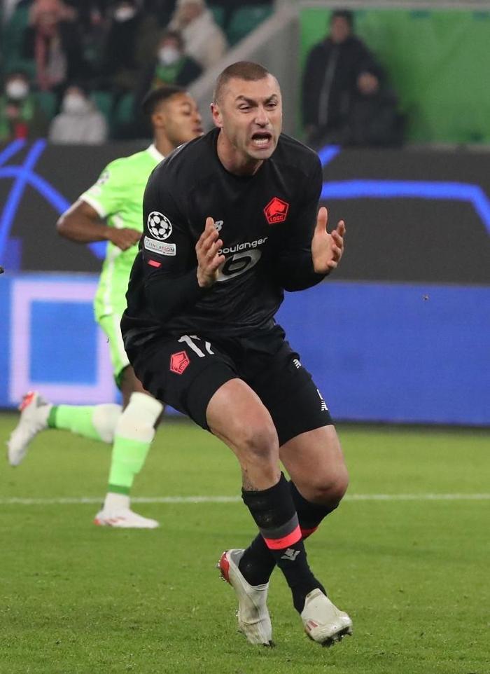 Burak Yılmaz ve Lille geçen seneyi arattı