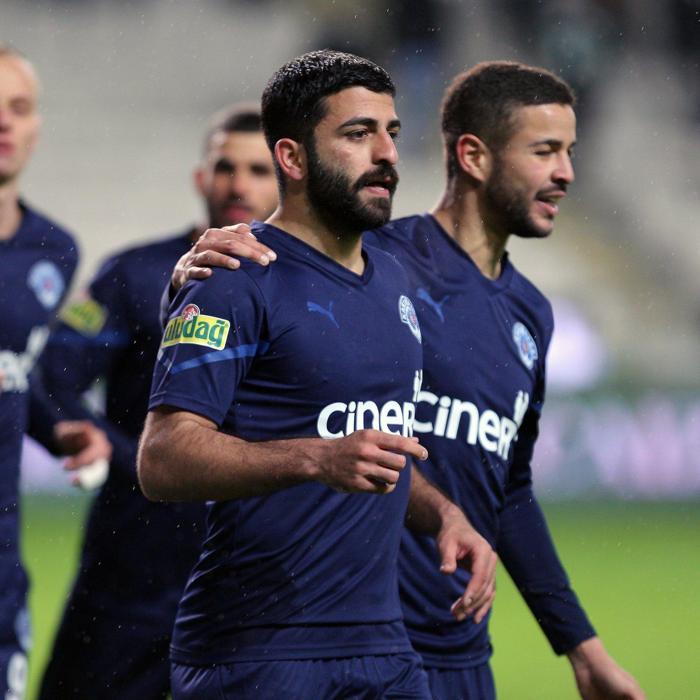 Son dakika Galatasarayın gündemindeki Umut Bozoktan flaş transfer açıklaması