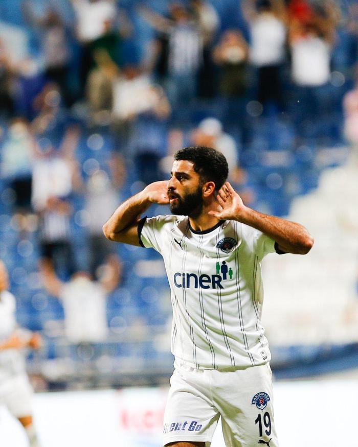 Son dakika Galatasarayın gündemindeki Umut Bozoktan flaş transfer açıklaması