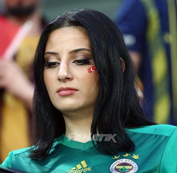 Milli Takıma taraftar desteği Yalnız bırakmadılar