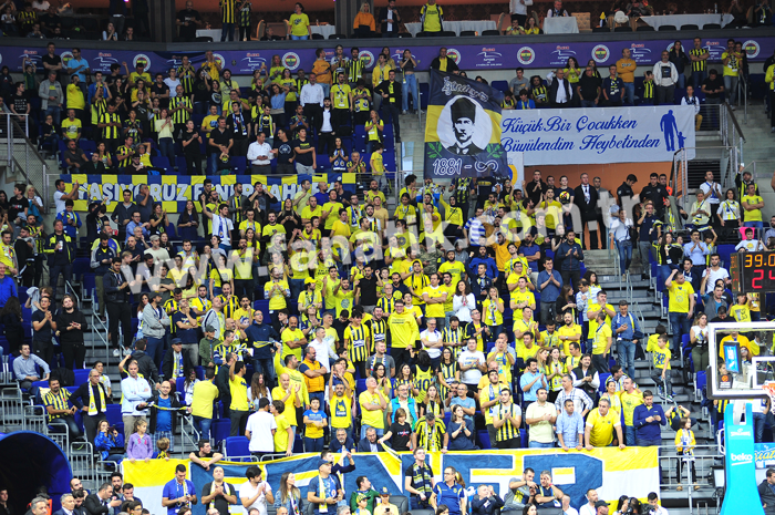 Fenerbahçe - Bayern Münih maçından ekrana yansımayanlar...