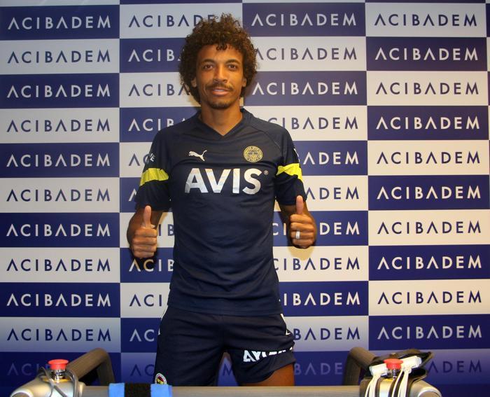 Son dakika Fenerbahçe haberi Sarı lacivertlilerde yeni sezon başlıyor Futbolcular sağlık kontrollerinden geçti
