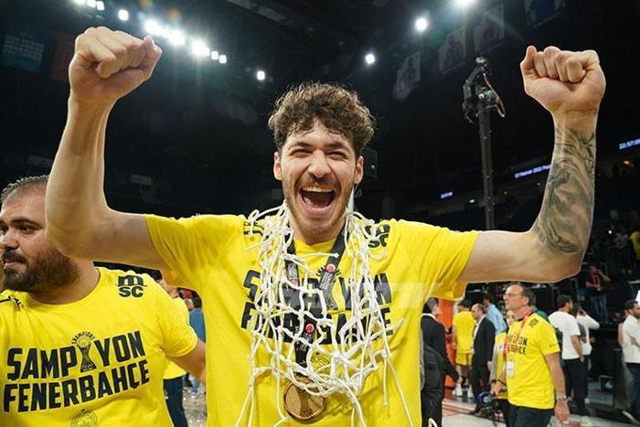 Fenerbahçe Bekoda şampiyonluk coşkusu