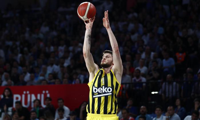 Fenerbahçe Bekoda şampiyonluk coşkusu