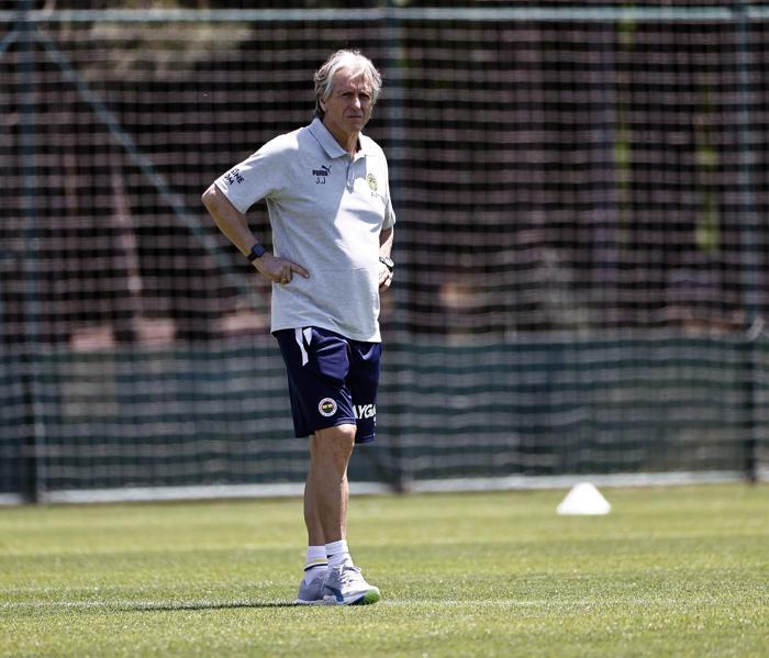 Son dakika Fenerbahçe haberi Jorge Jesus takipte Sarı lacivertlilerde kıran kırana idman
