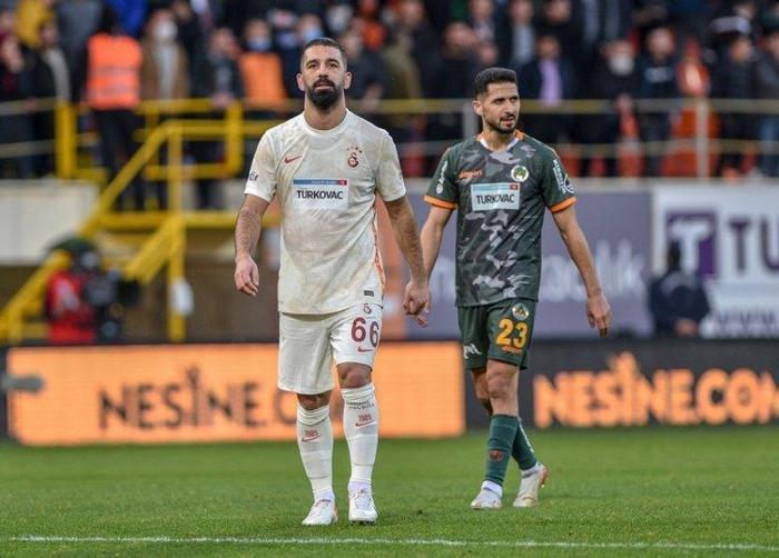 Galatasarayda Okan Buruk sonrası Arda Turanın yeni görevi belli oldu