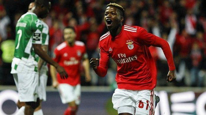Son dakika Galatasaray transfer haberi Okan Buruk sonrası imzalar peş peşe