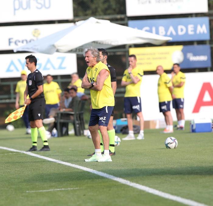 Fenerbahçe - Shkupi maçında Jorge Jesustan örnek davranış