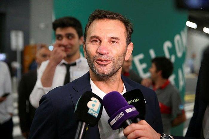 Galatasarayda Okan Buruk Yunus Akgünün takım arkadaşını istiyor