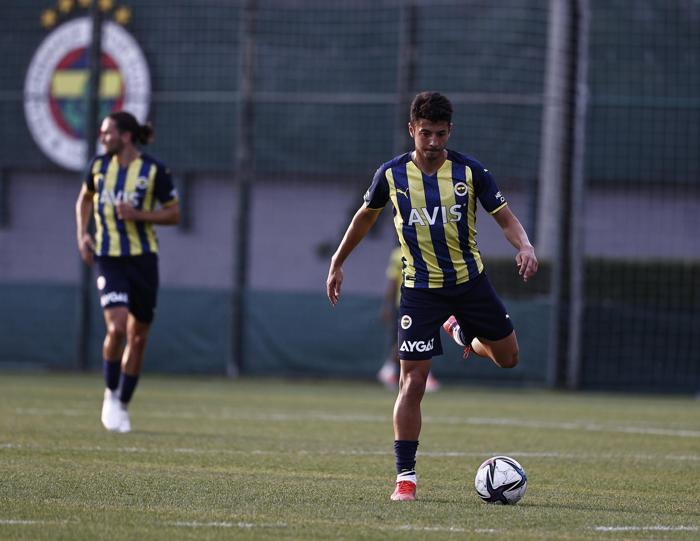 Fenerbahçede Jorge Jesus kararını vermeye başladı İşte dikkat çeken isimler