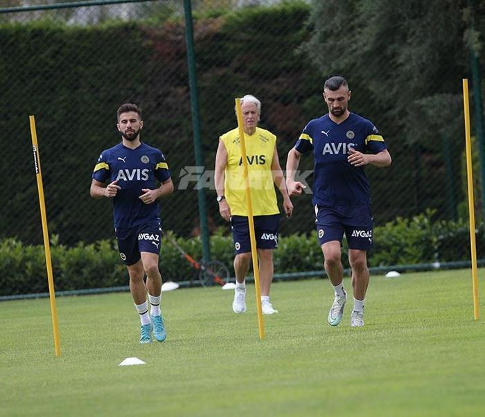 Fenerbahçede hazırlıklar sürüyor Steven Caulker geri döndü