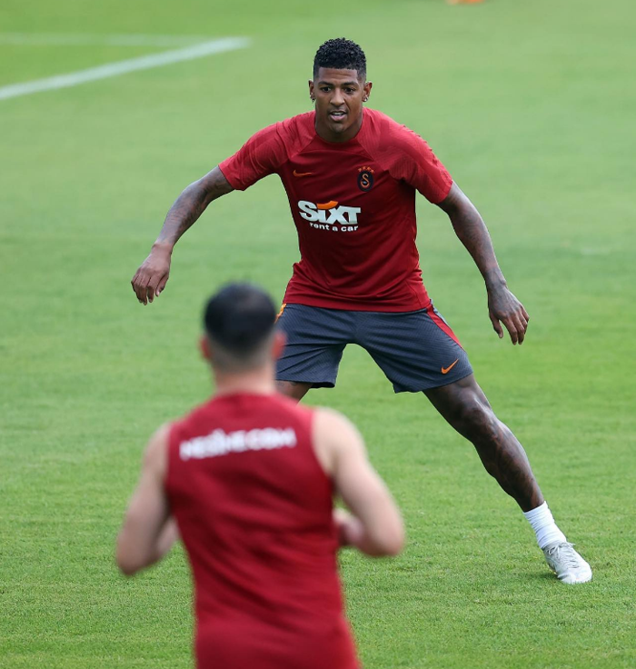 Okan Buruklu Galatasaray, sahaya indi 5 eksik, altyapıdan gelenler, kiralıktan dönenler...