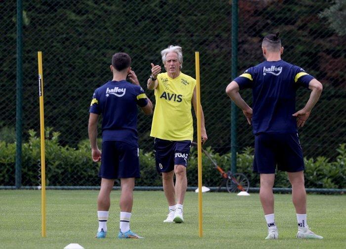 Fenerbahçeden İtalyaya 3 milyon euro bonservis...