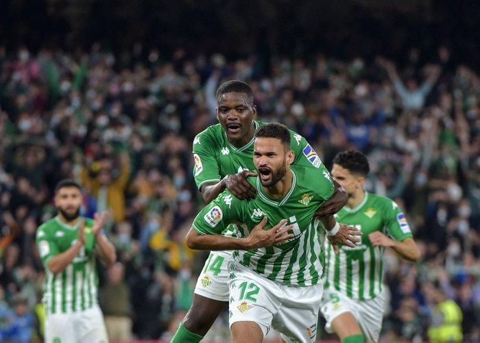 WILLIAM CARVALHO