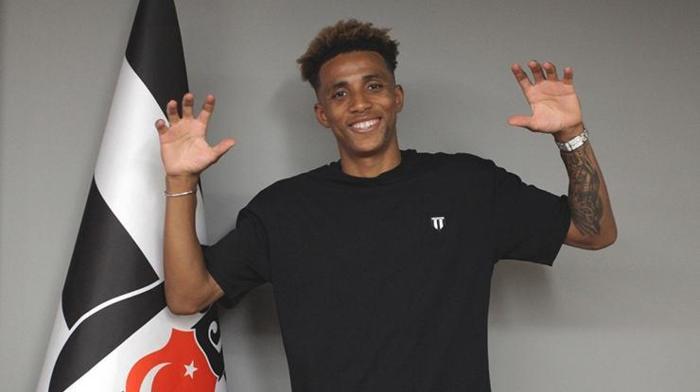 Beşiktaşa Muleka transferinde kötü haber