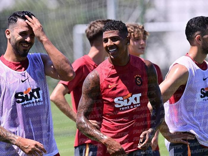 Galatasaray idmanında Okan Buruk rüzgarı