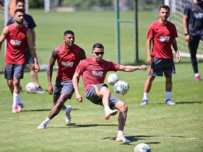 Galatasaray idmanında Okan Buruk rüzgarı