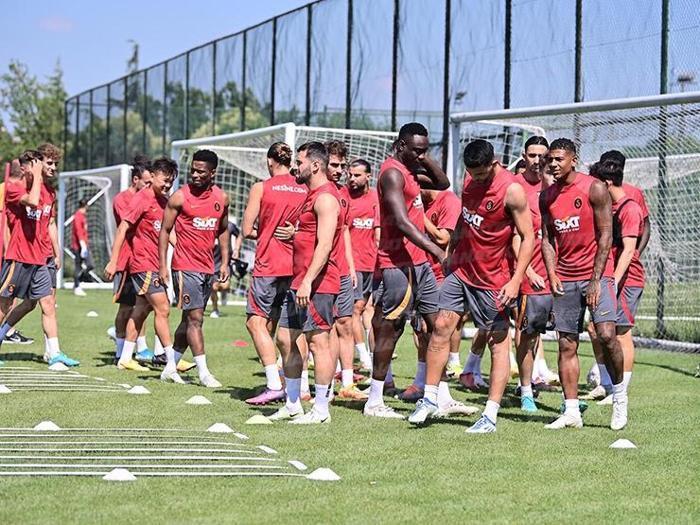 Galatasaray idmanında Okan Buruk rüzgarı