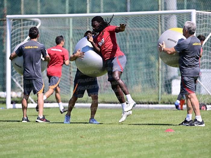 Galatasaray idmanında Okan Buruk rüzgarı