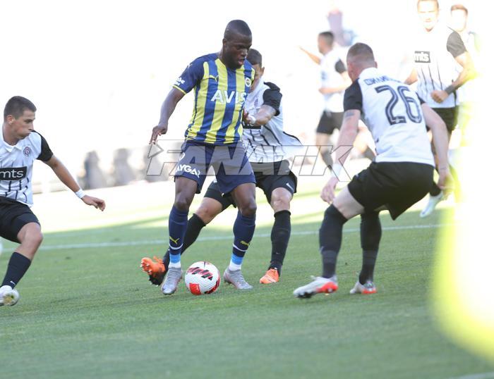 Kadıköy değil Graz Fenerbahçe-Partizan maçı dolu tribünler önünde oynandı