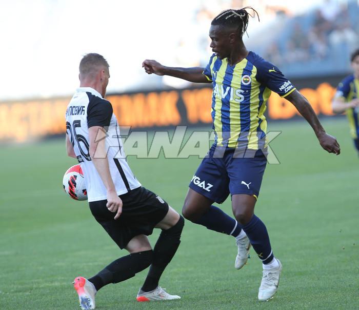 Kadıköy değil Graz Fenerbahçe-Partizan maçı dolu tribünler önünde oynandı