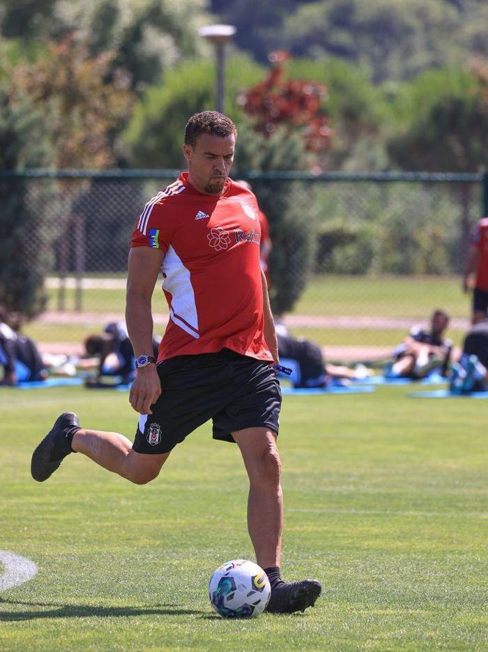 Son dakika Beşiktaş Okay Yokuşluyu transfer etmek için teklif yapacak